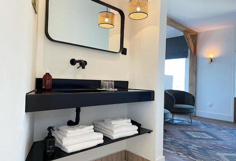 سوئیت با بالکن, Boutique Hotel Hippe Hendrik