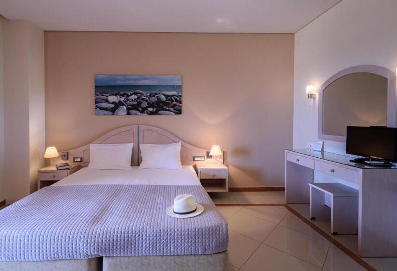 آپارتمان 1 خوابه با چشم‌انداز دریا, Poseidon Studios