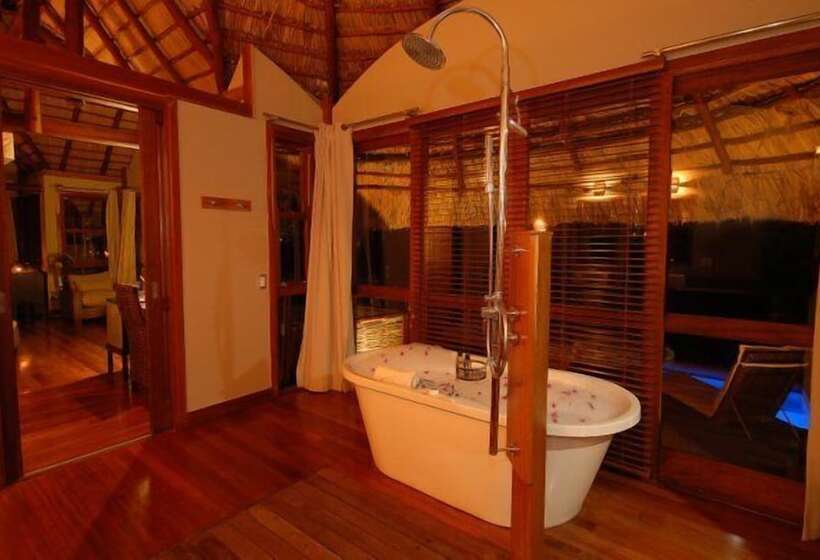 کلبه ییلاقی, Massinga Beach Lodge