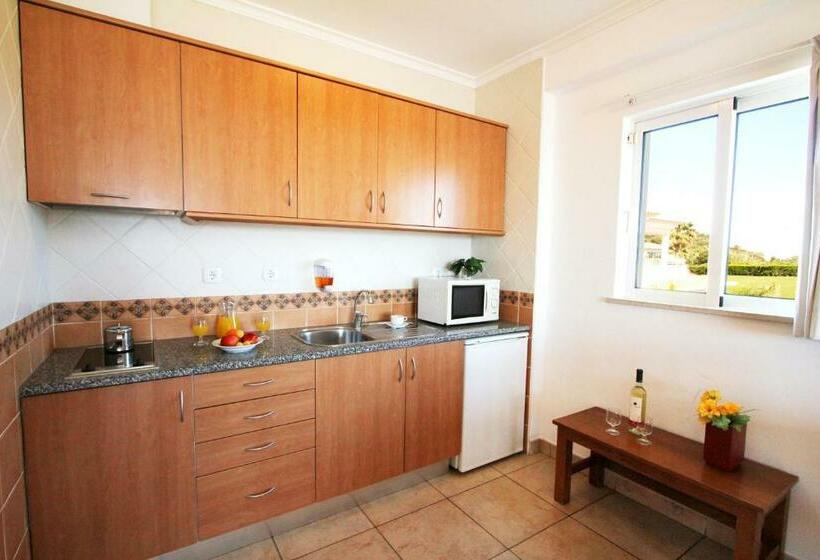 آپارتمان 1 خوابه با چشم‌انداز باغ, Clube Porto Mos   Sunplace Hotels & Beach Resort