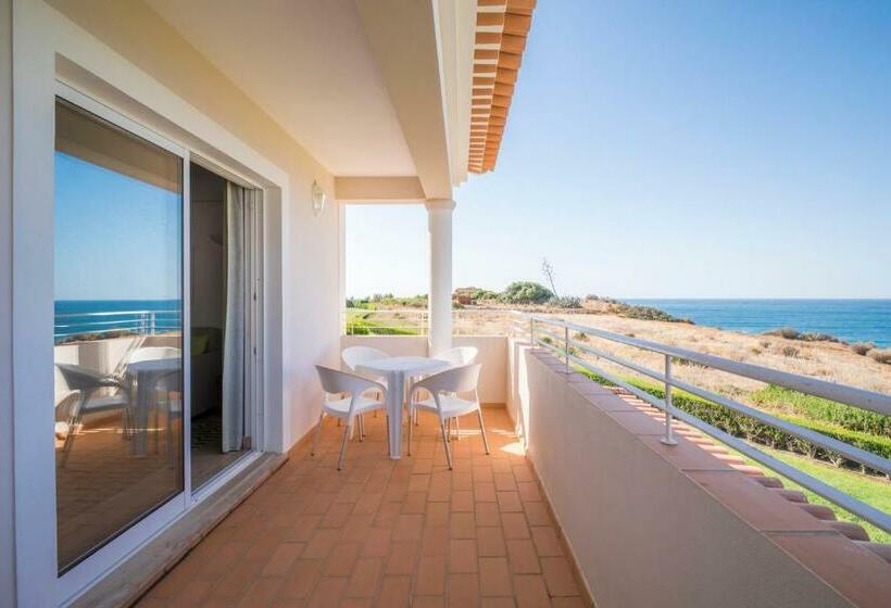 1 Bedroom Deluxe Apartment Sea View, Clube Porto Mos  Sunplace S & Beach Resort