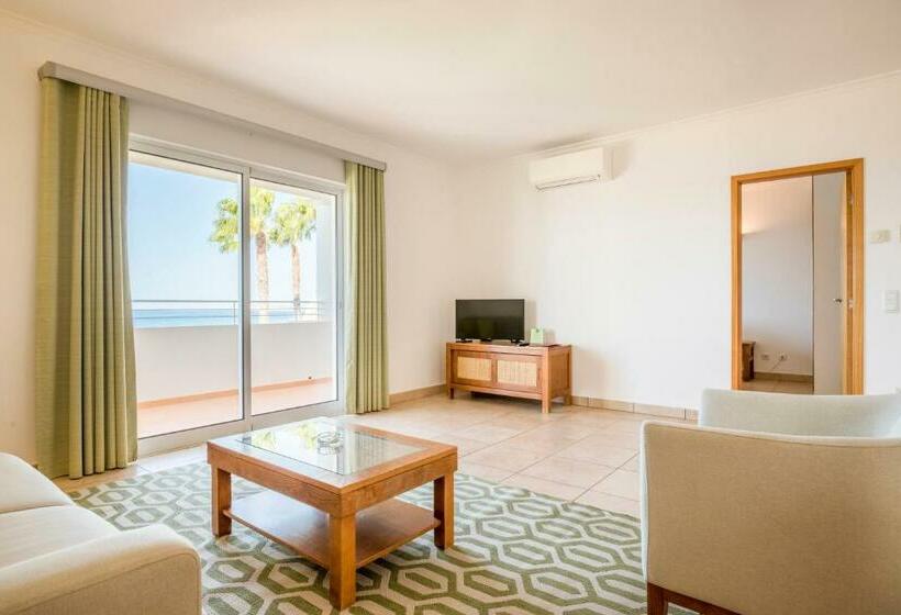 1 Bedroom Deluxe Apartment Sea View, Clube Porto Mos  Sunplace S & Beach Resort