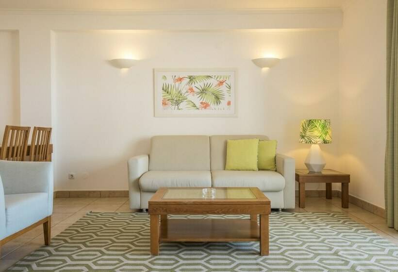آپارتمان 1 خوابه با چشم‌انداز جانبی دریا, Clube Porto Mos  Sunplace S & Beach Resort