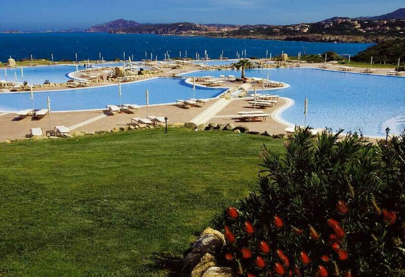 اتاق استاندارد با چشم‌انداز باغ, Colonna Resort, A Colonna Luxury Beach Hotel, Porto Cervo