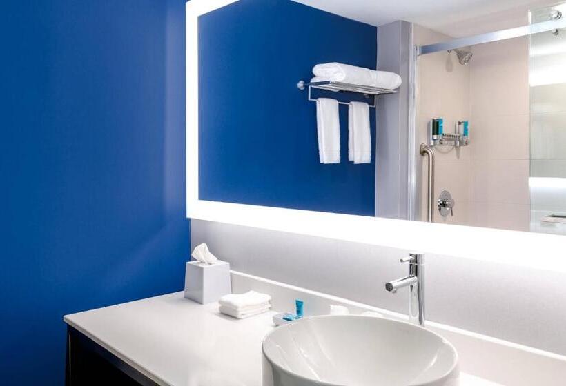 اتاق استاندارد, Aloft Columbia Harbison