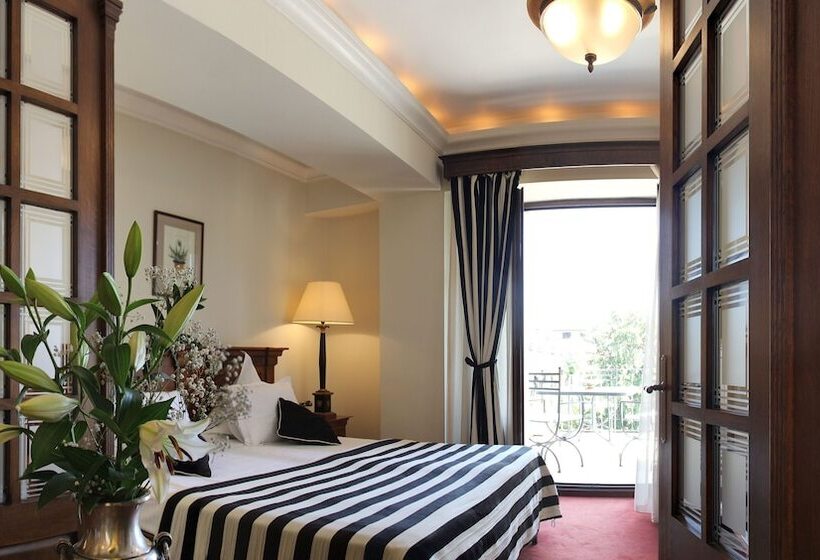 استودیو اجرایی, Arc De Triomphe By Residence S