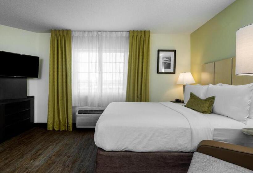 استودیوی استاندارد, Candlewood Suites Raleigh Crabtree, An Ihg