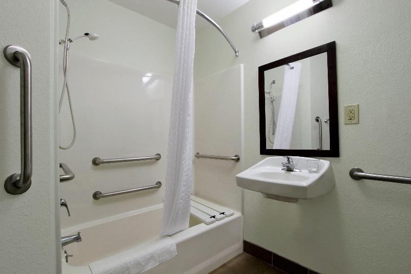 سوییت, Candlewood Suites Rogers Bentonville, An Ihg