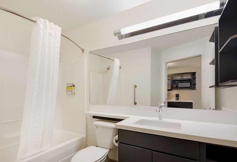 استودیوی استاندارد, Candlewood Suites Rogers Bentonville, An Ihg