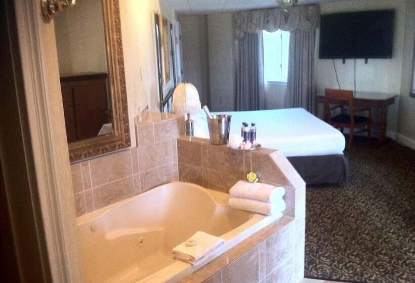 اتاق لوکس, Cedar Park Inn