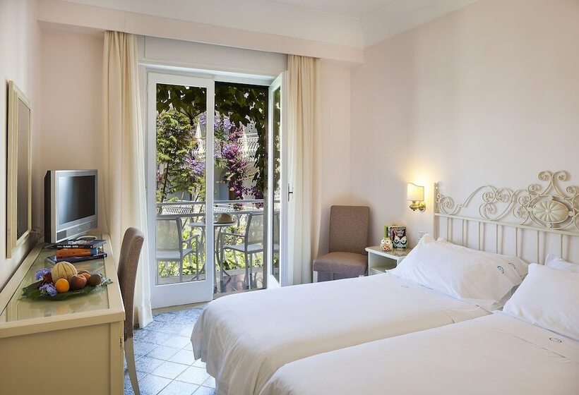 اتاق کلاسیک, Continental Ischia