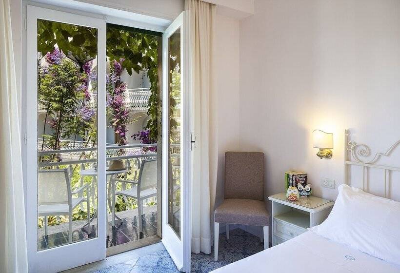 اتاق کلاسیک, Continental Ischia