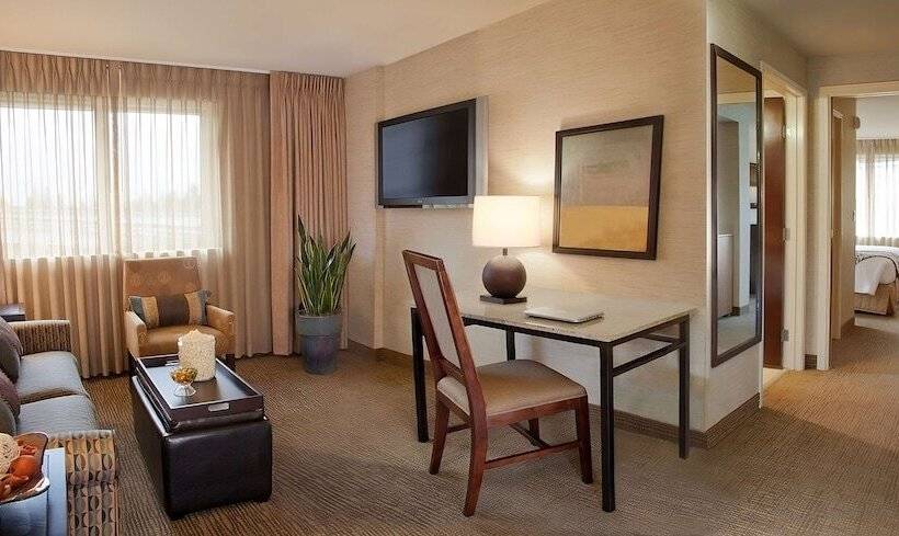 سوییت, Eastgate Hotel   Bw Signature Collection
