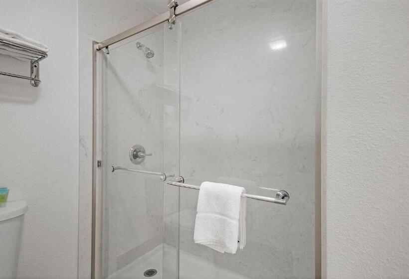 سوییت, Heritage Inn Express Chico