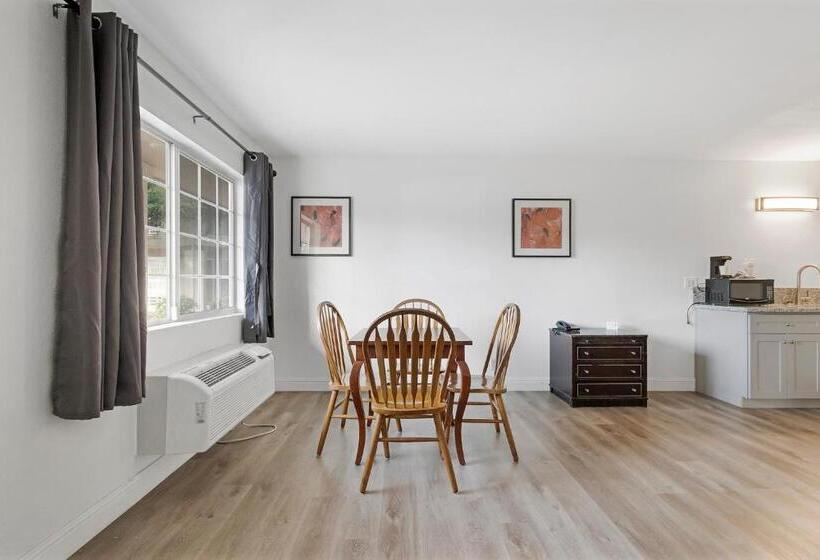سوییت, Heritage Inn Express Chico
