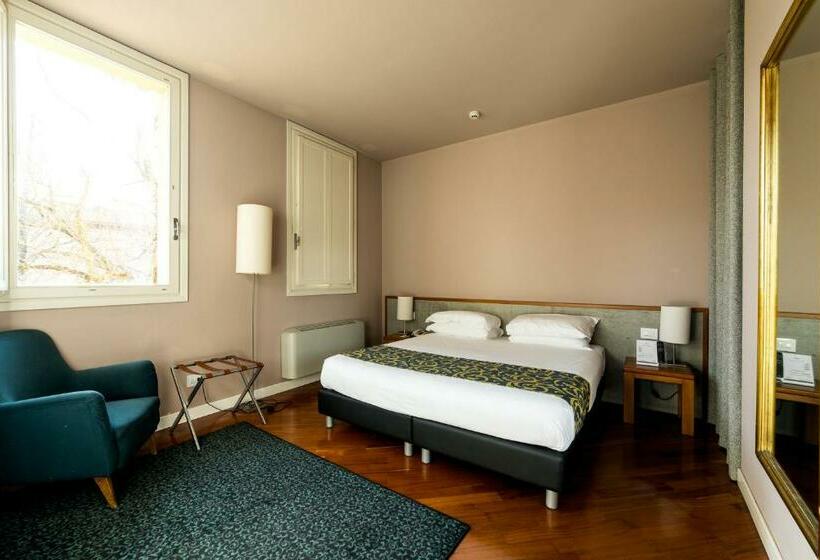 Suite, Ferrara