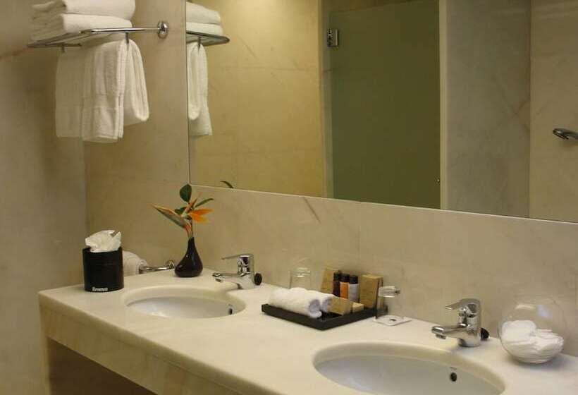 اتاق پریمیوم با چشم‌انداز باغ, Quinta Da Casa Branca   Small Luxury Hotels Of The World
