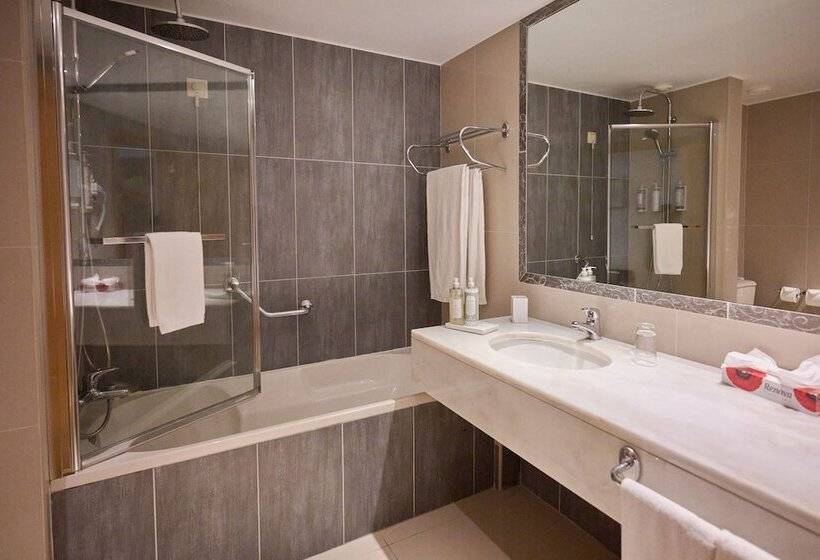 اتاق پریمیوم با چشم‌انداز باغ, Quintinha Sao Joao Hotel & Spa