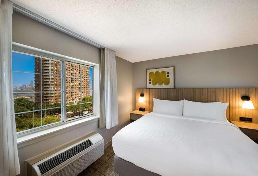 سوئیت با چشم‌انداز رودخانه, Sonesta Simply Suites Jersey City