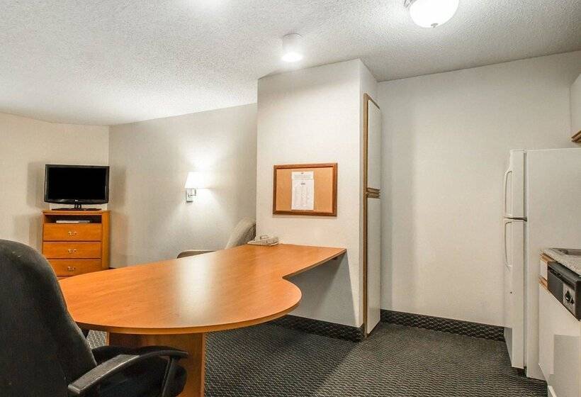 سوییت, Birch Hill Suites Columbia