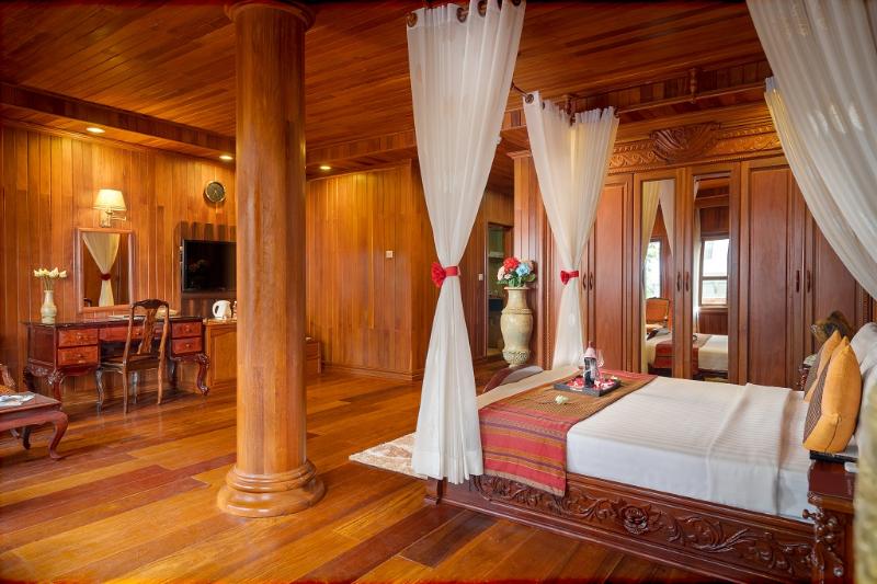 سوییت, Ta Prohm Hotel & Spa