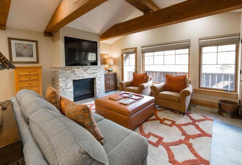 استودیوی استاندارد با تخت دو نفره بزرگ, The Chateaux Deer Valley