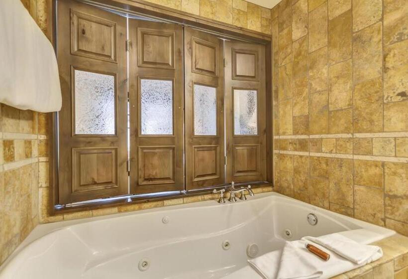 اتاق 4 خوابه, The Chateaux Deer Valley
