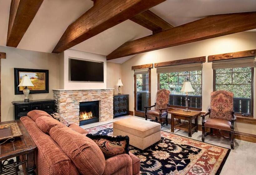 Suite Queen Bed, The Chateaux Deer Valley