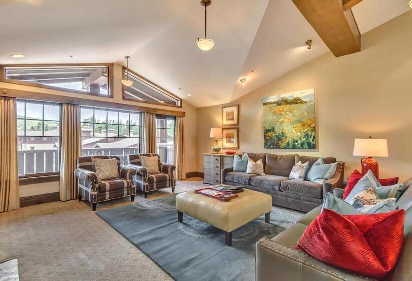 1 Bedroom Penthouse Apartment, The Chateaux Deer Valley