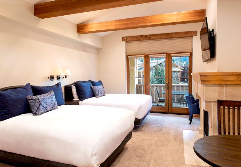 Suite Queen Bed, The Chateaux Deer Valley