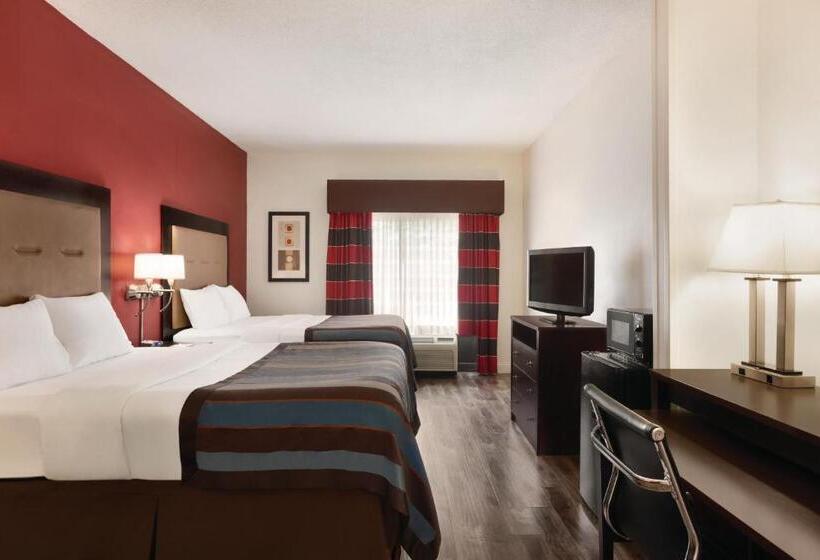 Deluxe Room, Wingate By Wyndham Montgomery