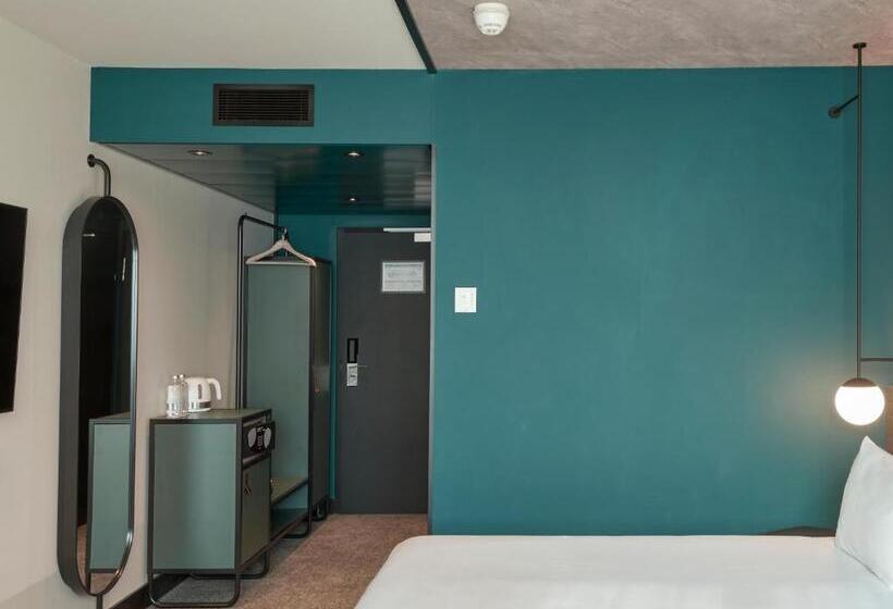 اتاق سوپریور, Novotel Bern Expo