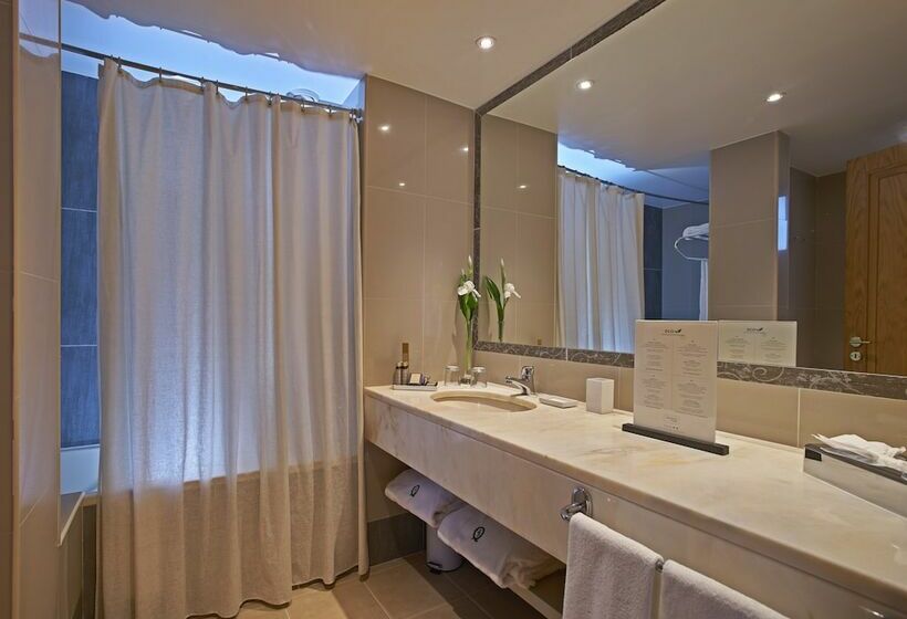 اتاق لوکس با چشم‌انداز باغ, Quintinha Sao Joao Hotel & Spa