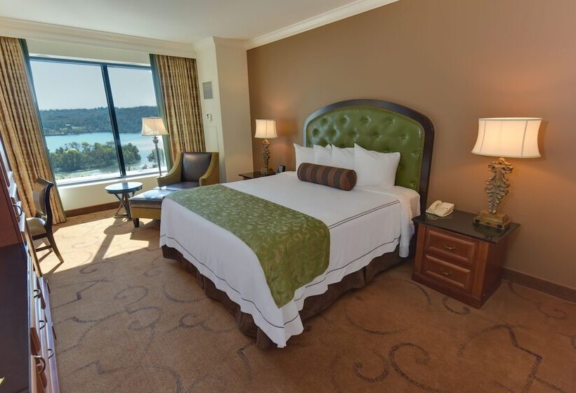 带大床的经典房间, Belterra Casino Resort