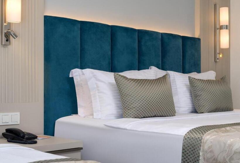 اتاق استاندارد با چشم‌انداز باغ, Pine Beach Belek