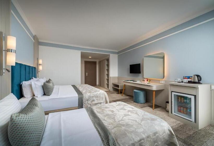 اتاق استاندارد با چشم‌انداز دریا, Pine Beach Belek
