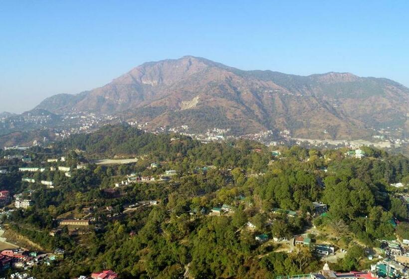 سوییت خانوادگی, Solan Retreat
