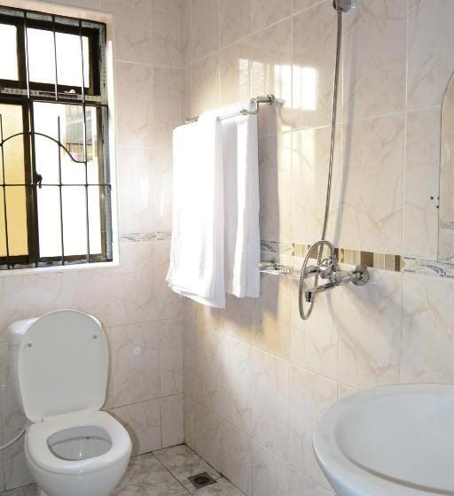 اتاق استاندارد یک نفره, Africa Lodge Arusha