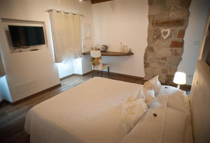 اتاق لوکس, Agriturismo Ostrouska