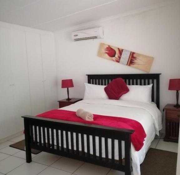 Апартаменты 1 Спальня Нижний Этаж, Sakabula Country Lodge