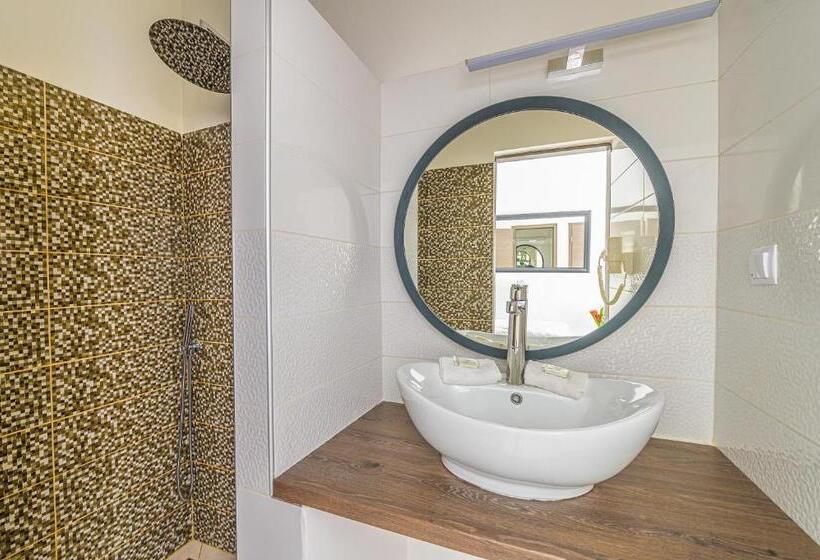 Standard Triple Room with Terrace, Herczeg Udvarház Poroszló