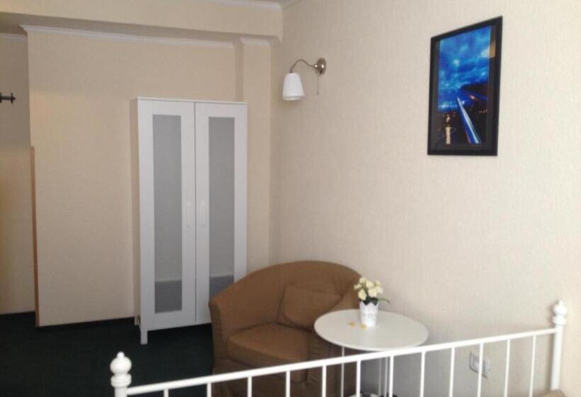 اتاق استاندارد, Artmotel & Bistro