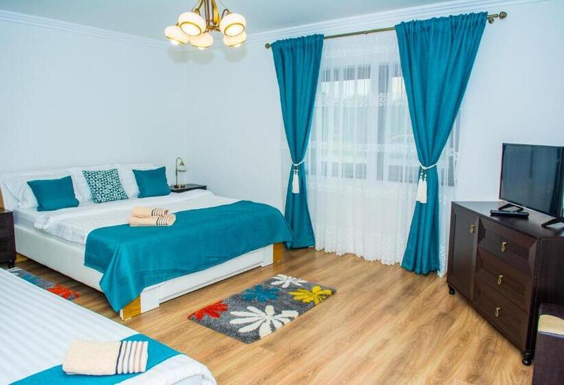 اتاق استاندارد سه نفره, Casa Alin