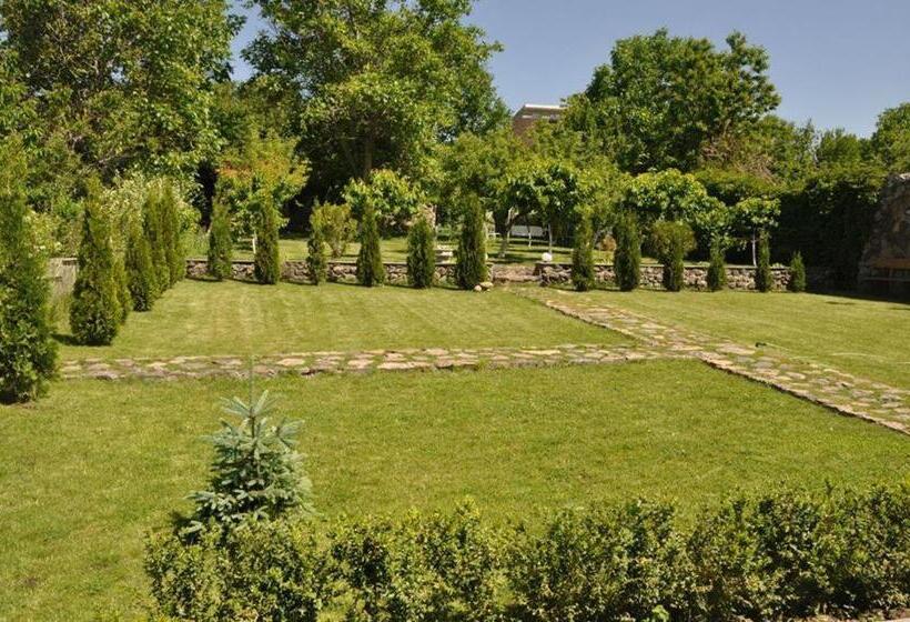 اتاق خانوادگی با چشم‌انداز کوه, Aya Maria Wellness Spa Resort