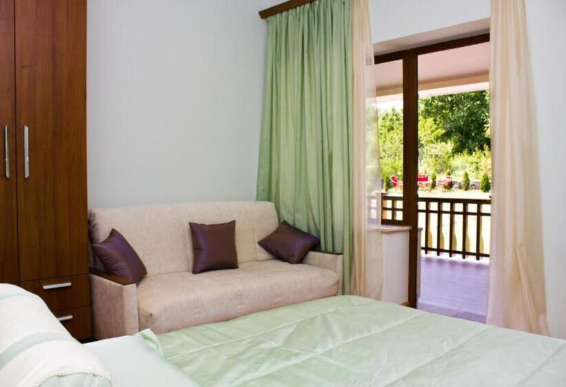 اتاق استاندارد با چشم‌انداز باغ, Aya Maria Wellness Spa Resort