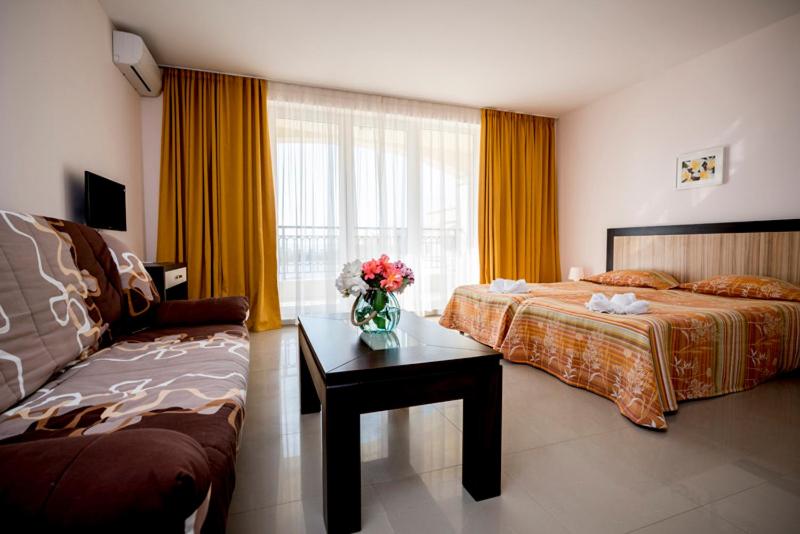 استودیوی استاندارد, Arapya Sun Resort