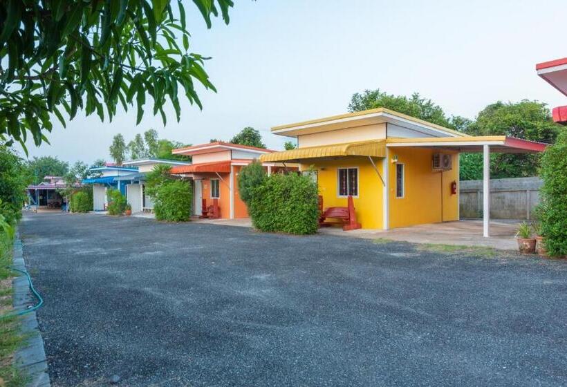 بانگلوی استاندارد, Khun Ning Resort