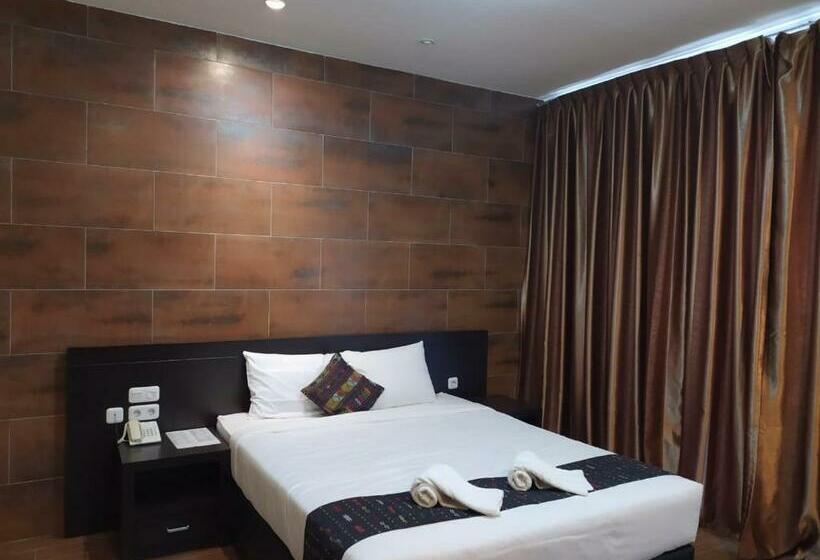 اتاق استاندارد با تخت بزرگ, Tiara Bunga Hotel & Villa