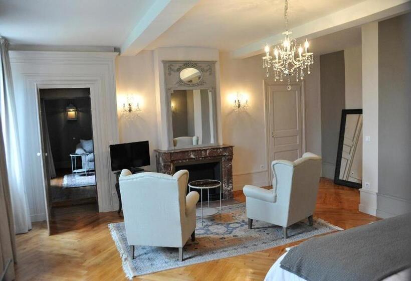패밀리 스위트, Domaine Des Grands Cèdres