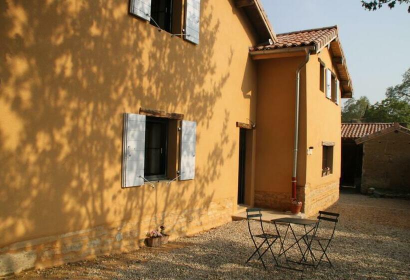 خانه 3 خوابه, Bed & Breakfast   Maison De Marie